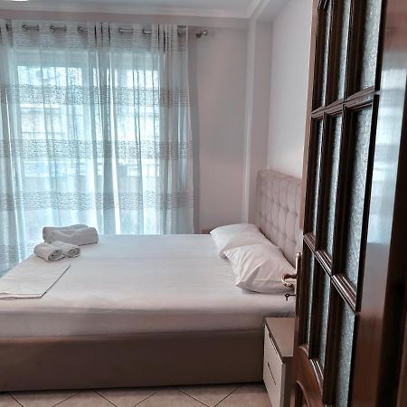 Bed & Breakfast Mina Tirana Exterior photo