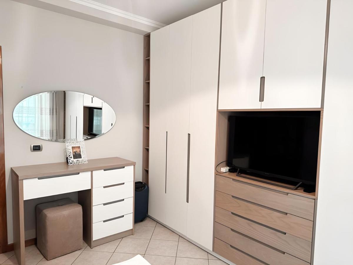 Bed & Breakfast Mina Tirana Exterior photo